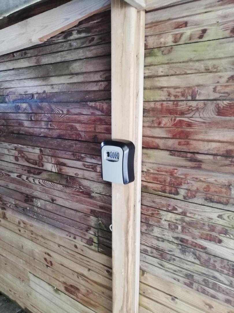 Maison récente, deux chambres, à 10 minutes en voiture des plages Moëlan-sur-Mer Exterior foto